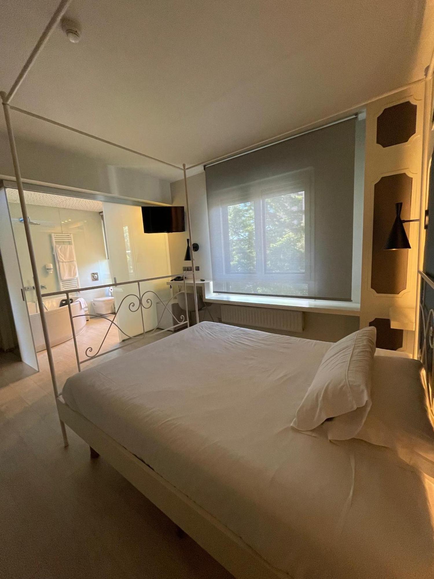 Hotel Los Braseros Burgo Εξωτερικό φωτογραφία