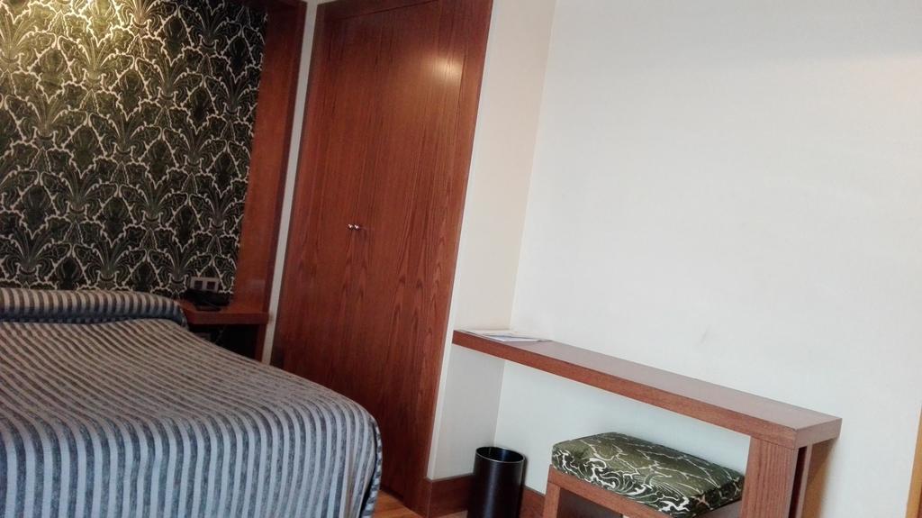 Hotel Los Braseros Burgo Εξωτερικό φωτογραφία
